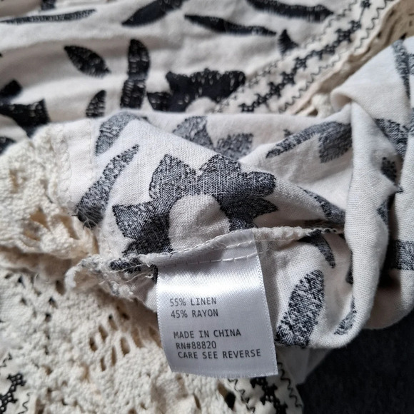 Christian Siriano NY Boho Blouse Crochet Lace Floral Top Sz XS Linen Blend - Picture 7 of 7